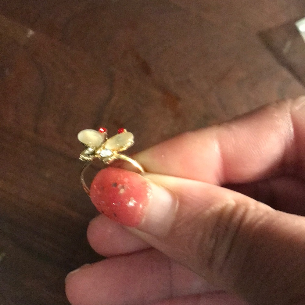 Rings - Picture 5 of 5
